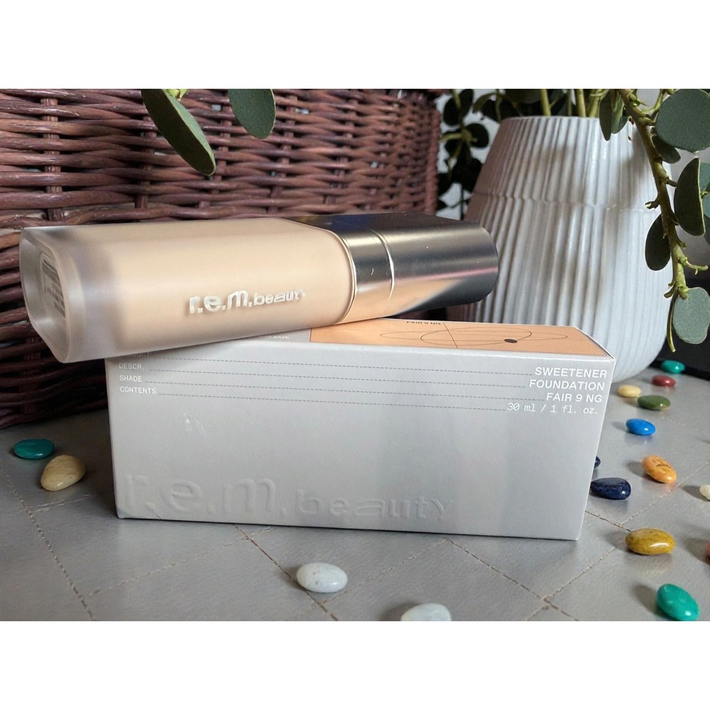 r.e.m‎ Beauty - Sweetener Foundation Fair 9 NG 30ml - *NIB*